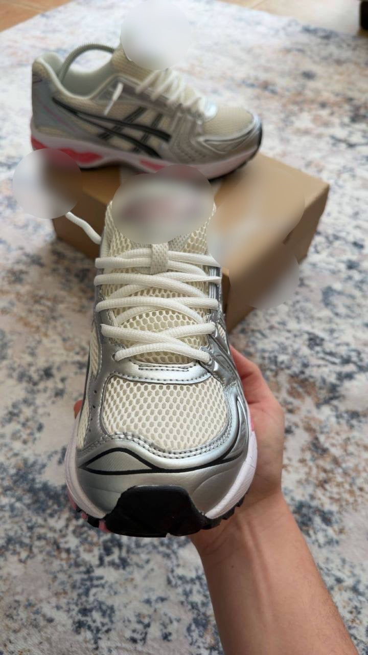 GEL KAYANO 14s 'Cream Pink'