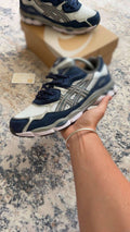 Gel NYCs Navy Size 10
